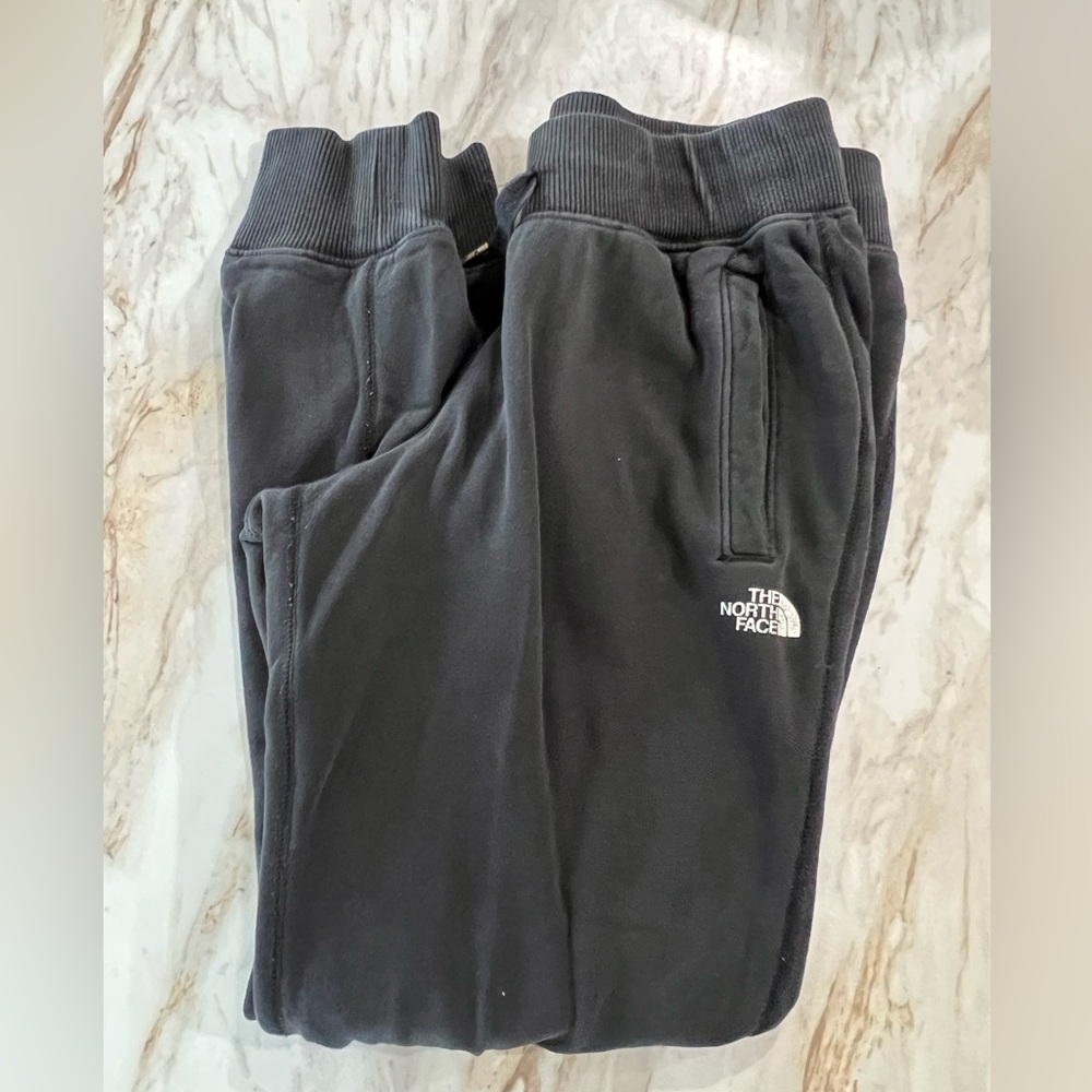 THE NORTH FACE Women’s Black Joggers